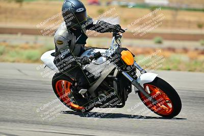 media/May-31-2025-Classic Track Day (Sat) [[da23ab3028]]/Group B/Session 3 (Turns 10 and 11)/